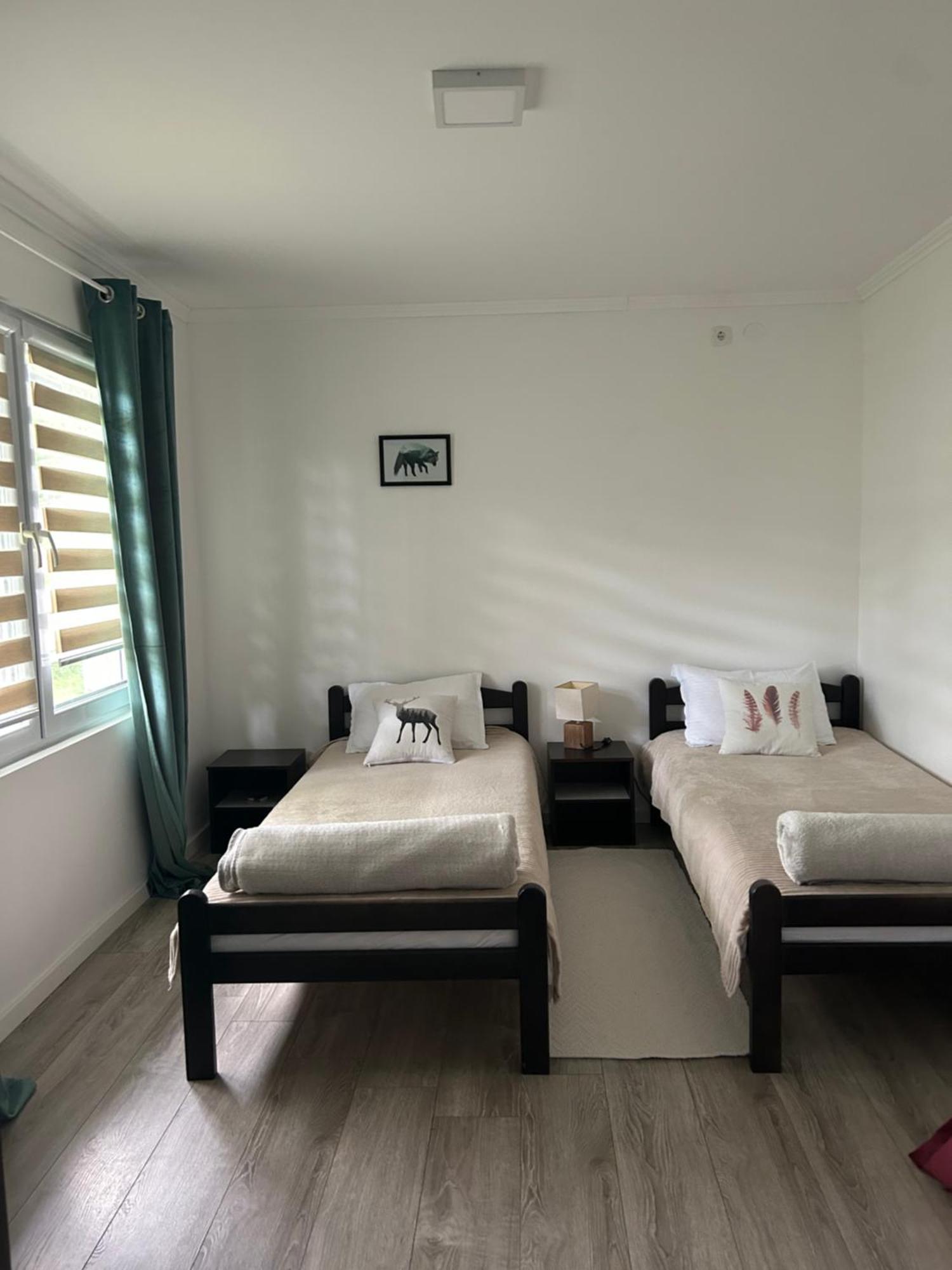 Apartments Celopek Licko Petrovo Selo Екстер'єр фото